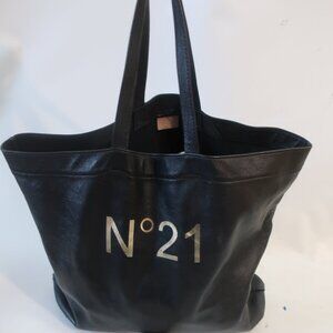 Womens N°21 Black Gold Leather Foldable Tote Handbag